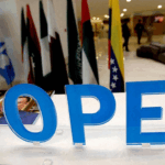 ОПЕК ва махсусан Кувейт тасмим гирифтанд ки дар тӯфони нафтӣ пул кор кунанд