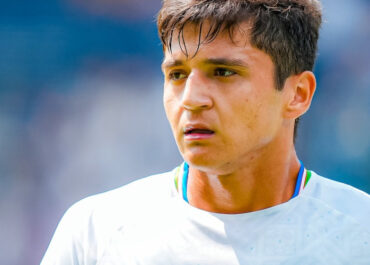 Защитник сборной Узбекистана вошел в топ-100 сильнейших футболистов мира по версии The Athletic