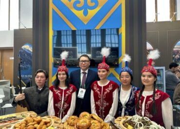 Министр транспорта открыл Национальный павильон Казахстана на выставке в Берлине