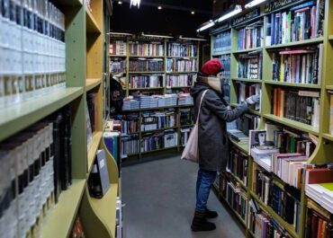 telegram-cloud-photo-size-2-5438446482970315910-y