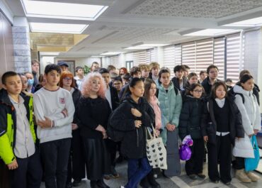 telegram-cloud-photo-size-2-5447116187989905416-y