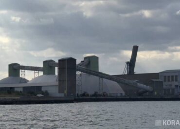 telegram-cloud-photo-size-2-5465234297074682923-y